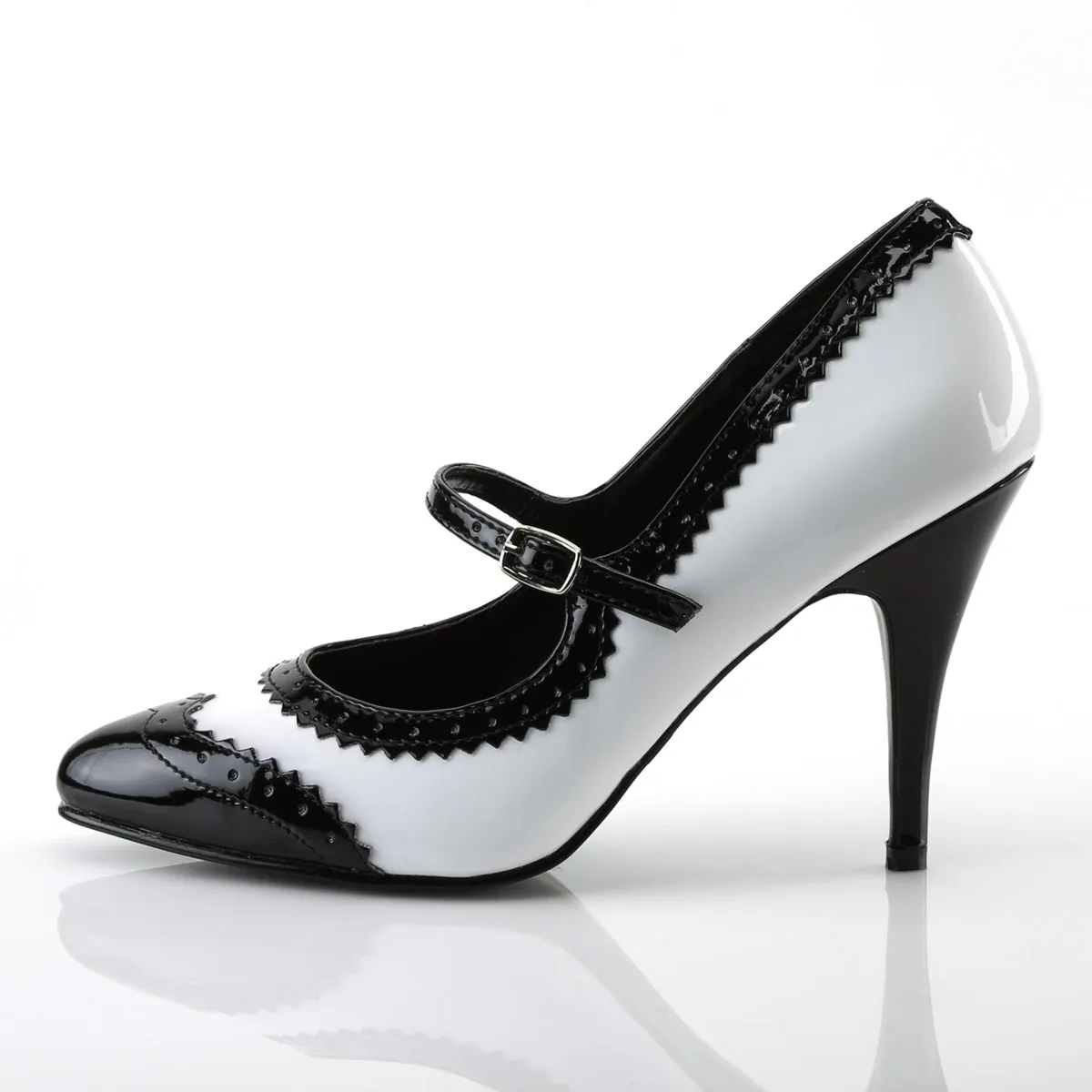 Classy Black&White Pumps