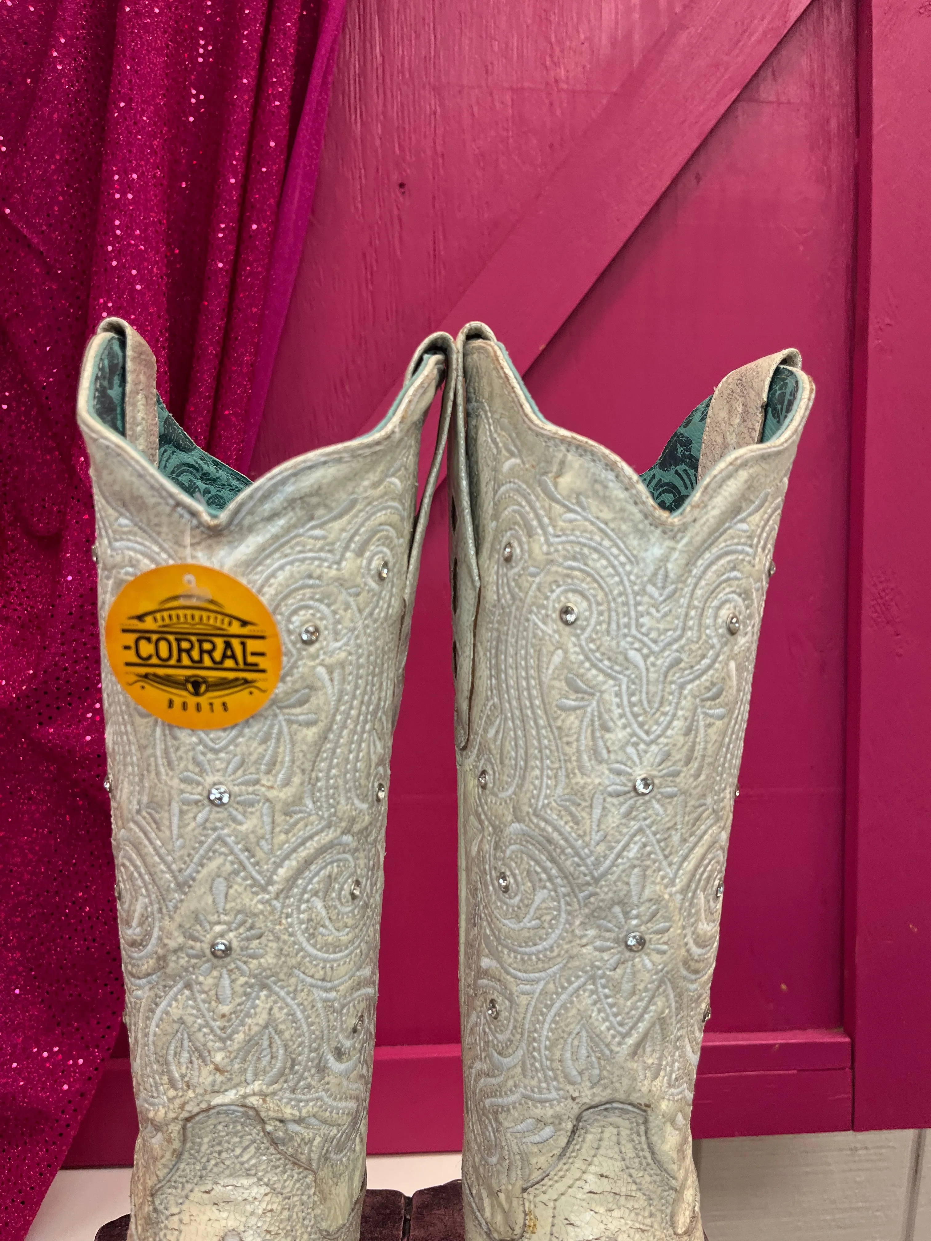 Corral Women's Bone Crystal White Snip Toe Cowgirl Boots Z5123