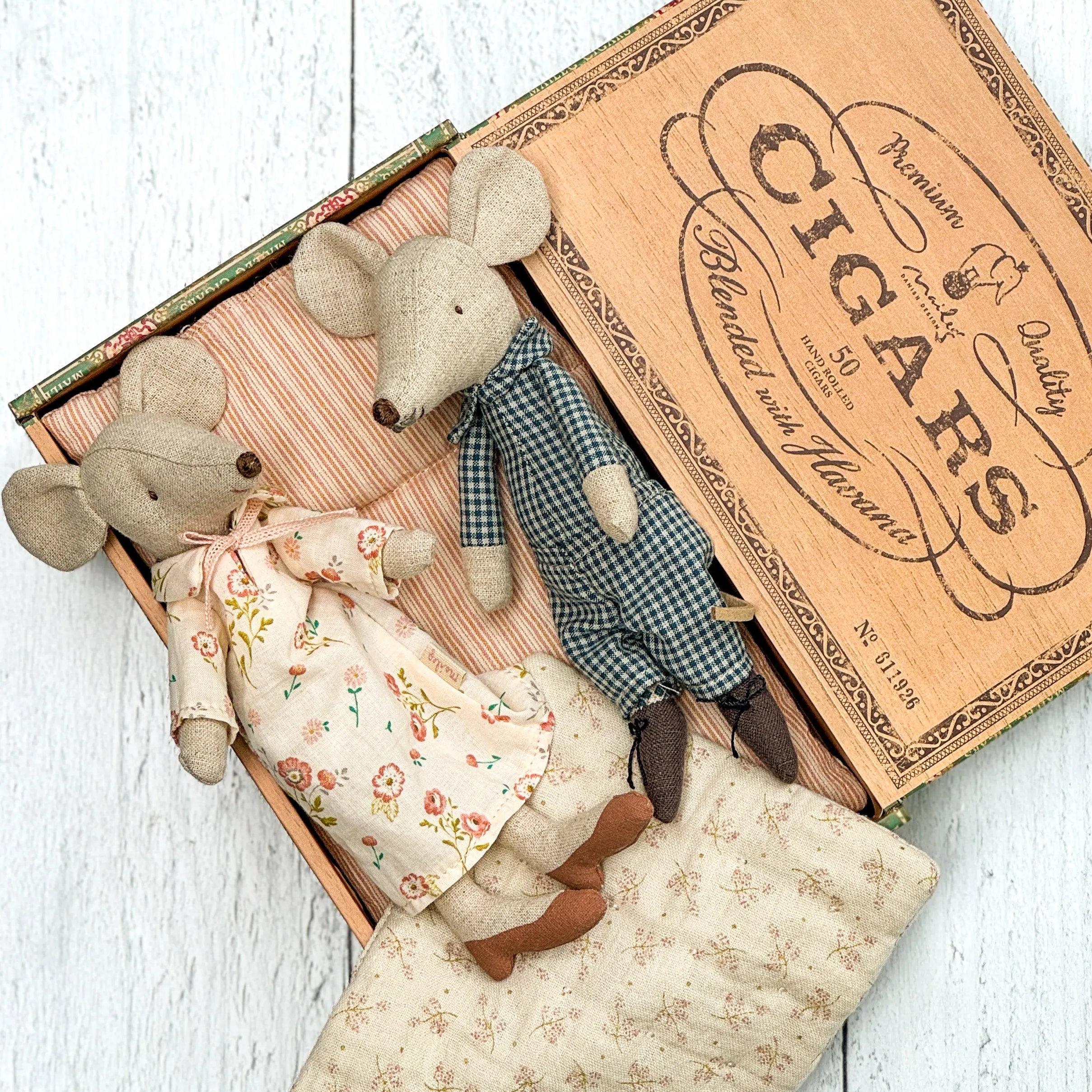 Grandma & Grandpa Mice in Cigarbox - Maileg Mice