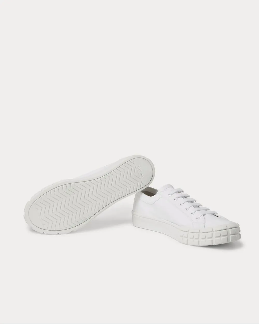 Logo-Print Canvas  White low top sneakers