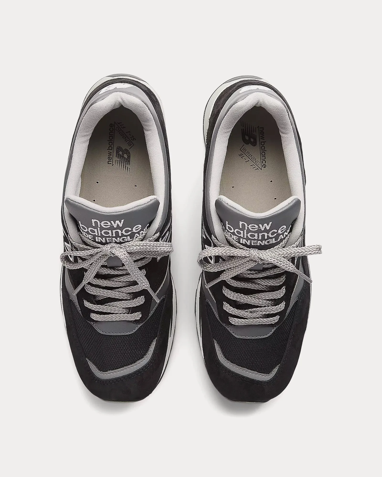 MADE in UK 1500 'Essentials' Black / Smoked Pearl / Silver Low Top Sneakers