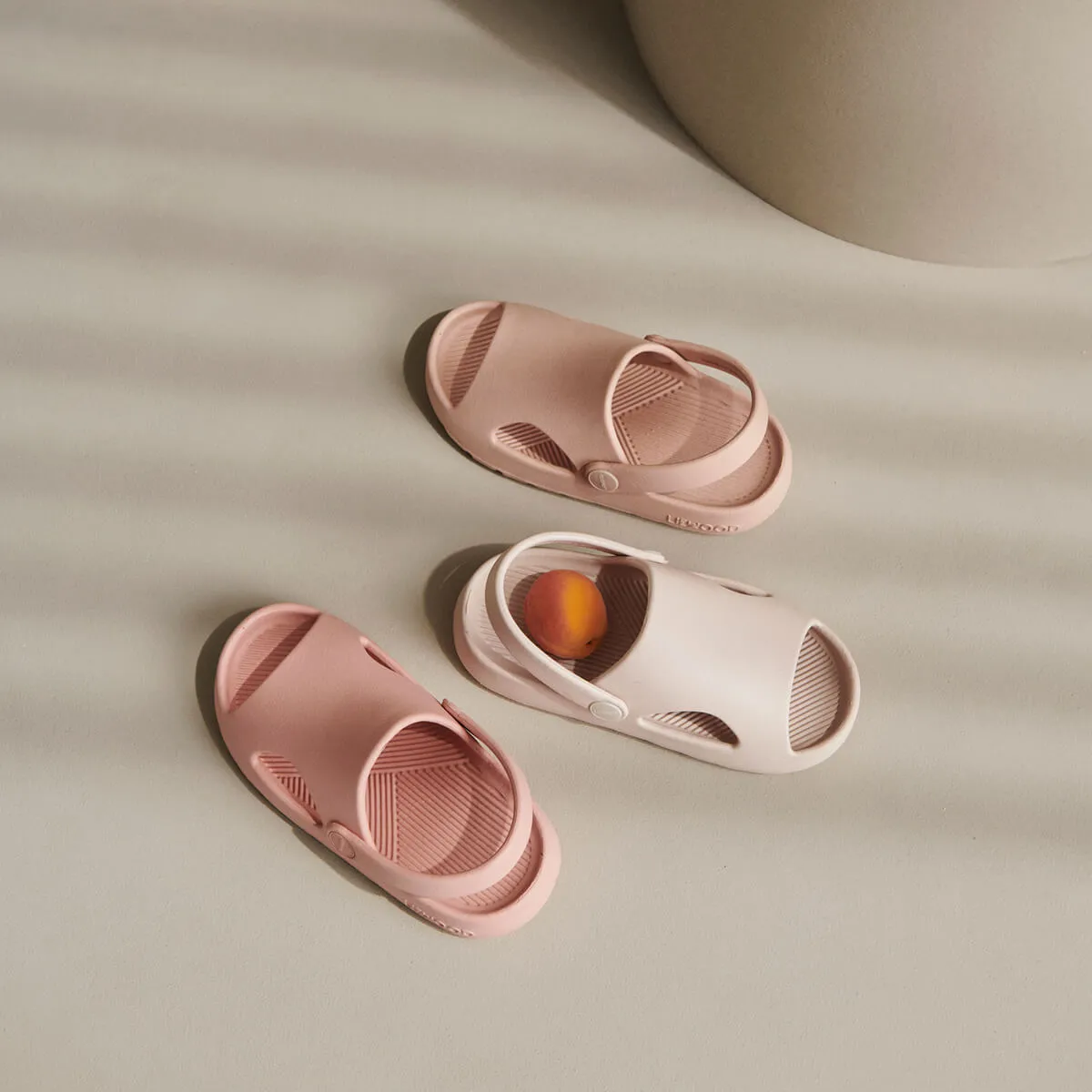 Morris Sandals in Rose by Liewood