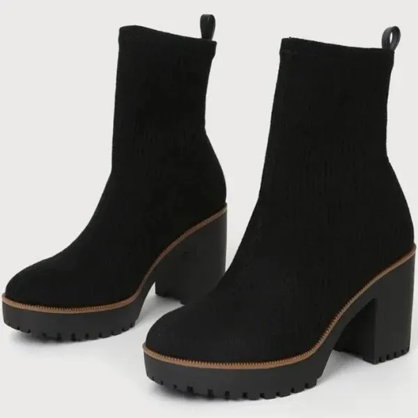Ribbed Knit Block Heel Ankle Boots