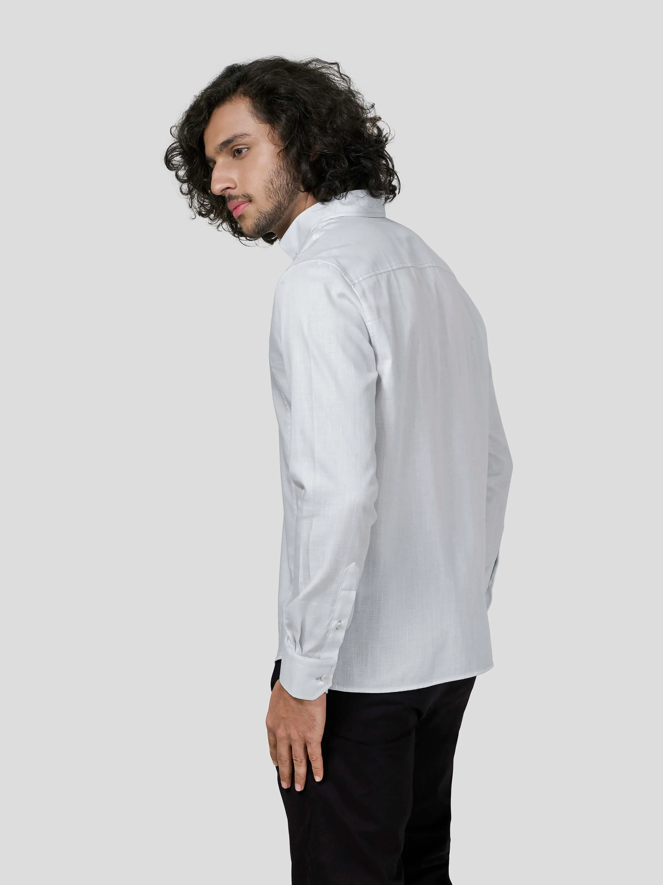 Valorous Full Sleeve Untuck Fit Shirt