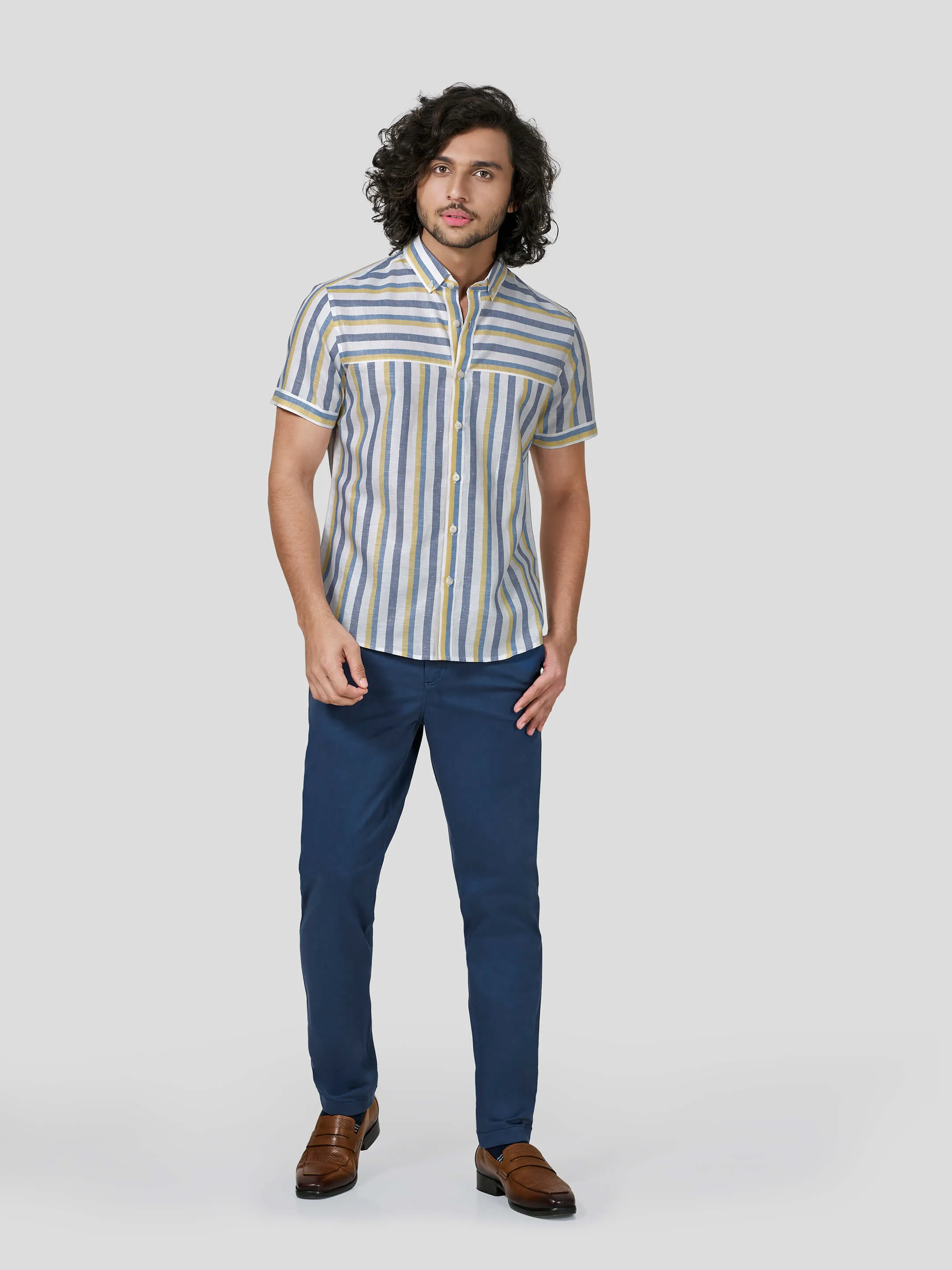 Virtuoso Short Sleeve Striped Untuck Fit Shirt