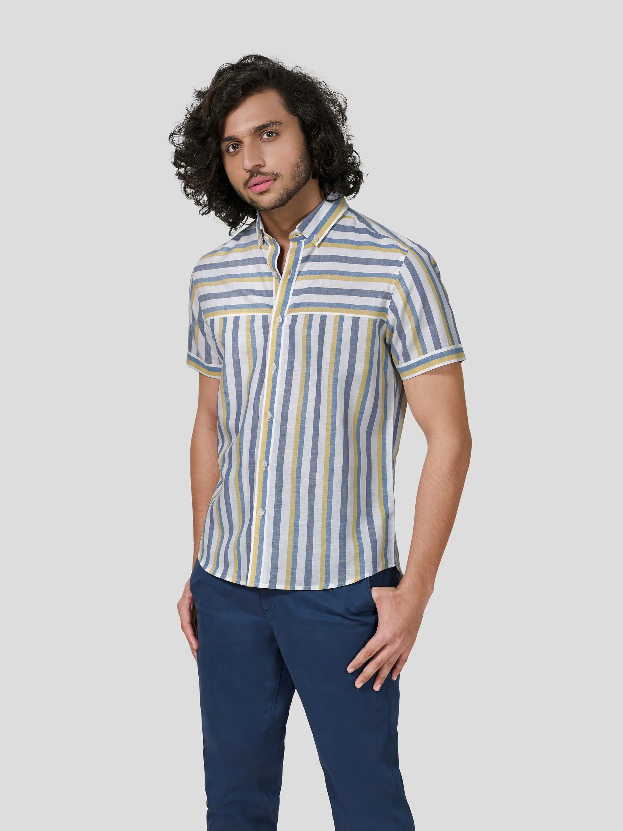 Virtuoso Short Sleeve Striped Untuck Fit Shirt